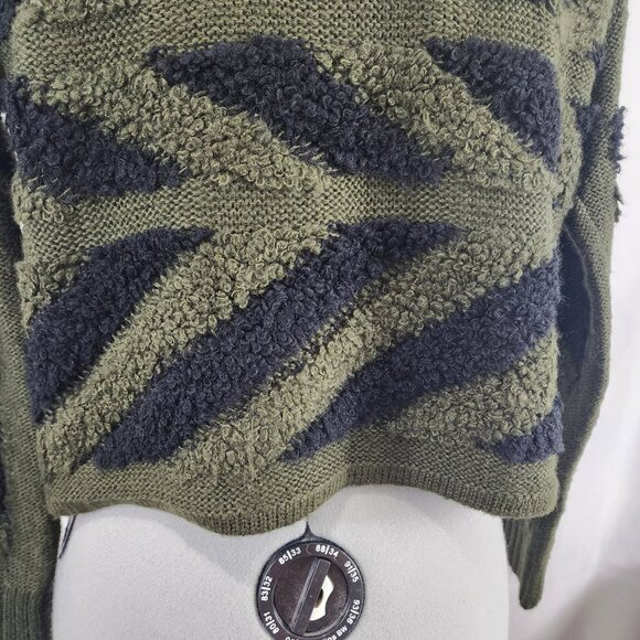 John + Jenn Chevron Pattern Sweater XS Black & Green Acrylic NWOT - Picture 13 of 16